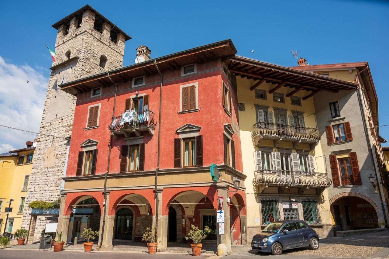 Appartamento Casa Del Sole Pisogne Esterno foto